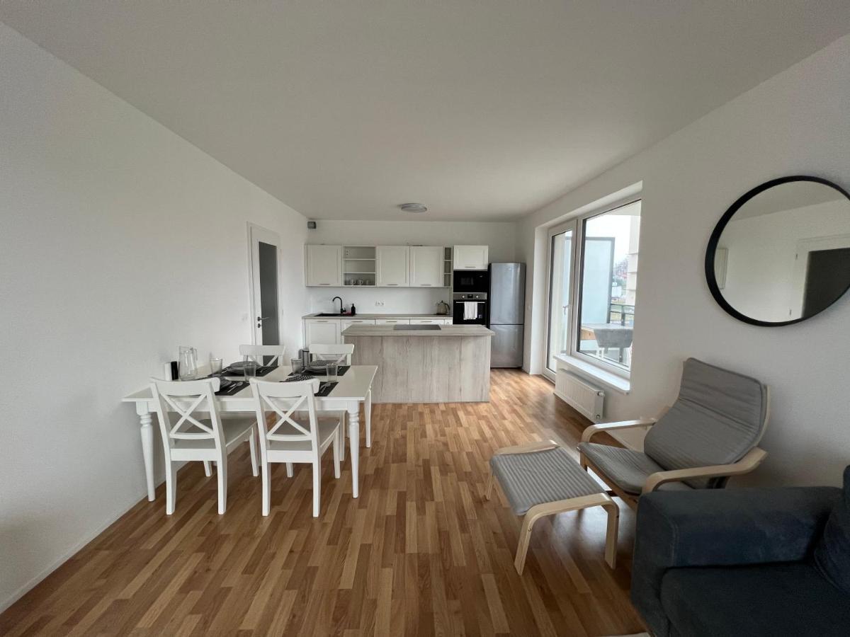 The Dante - Family And Friends Apartments, Free Parking Apartamento Praga